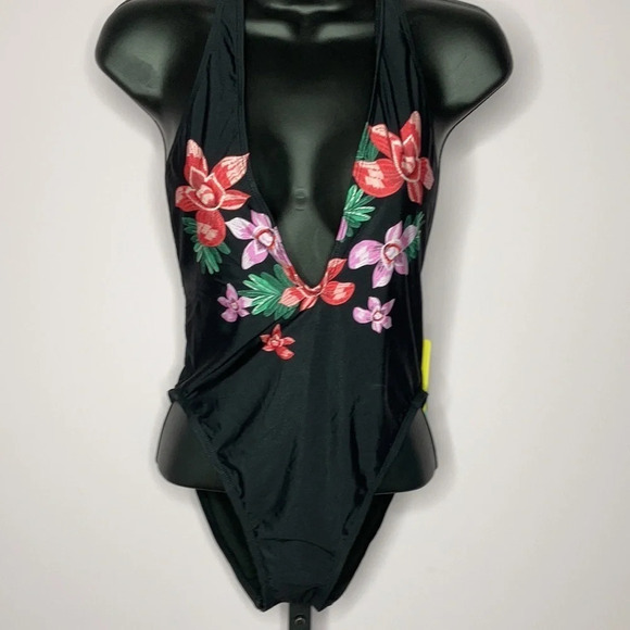 Black floral print high leg T-back Swimsuit Sz: M - Picture 1 of 5
